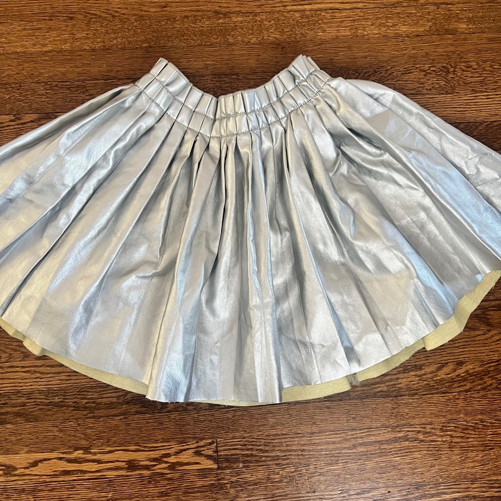 Metallic Holographic Silver Pleated Elastic‎ Mini Skirt Size Small/Medium - Picture 3 of 4